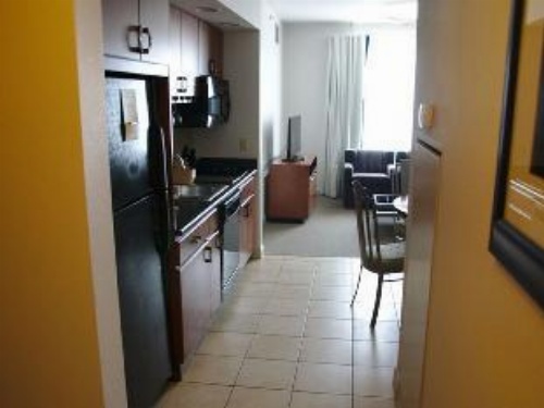 Club 36 Resort by ResortShare image 16
