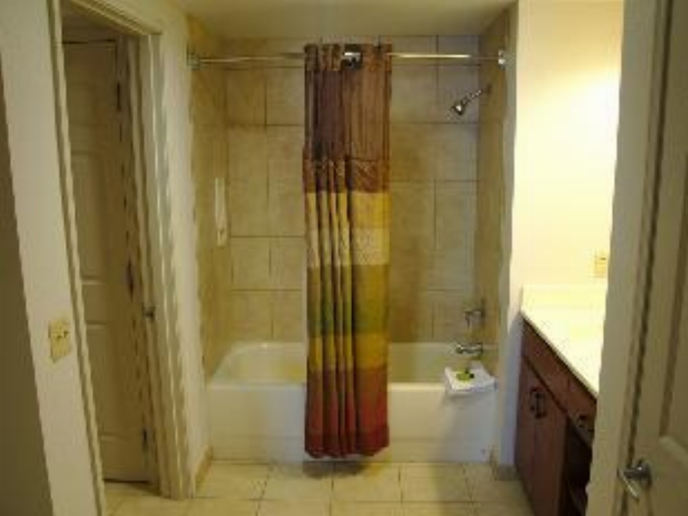 Club 36 Resort by ResortShare Image 19